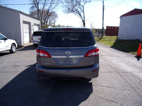 2016 Nissan Quest SV - Image 3